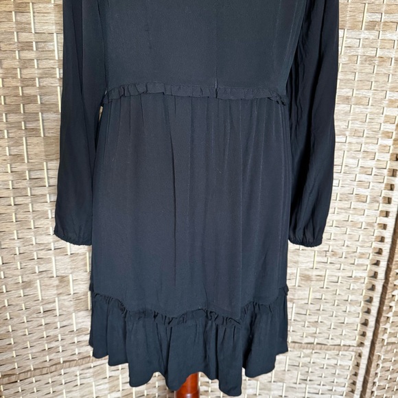 NWT black rayon LOFT v-neck dress 14 - Picture 8 of 11